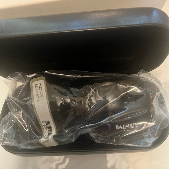 NWT Balmain Paris Women’s Sunglasses - Picture 6 of 9